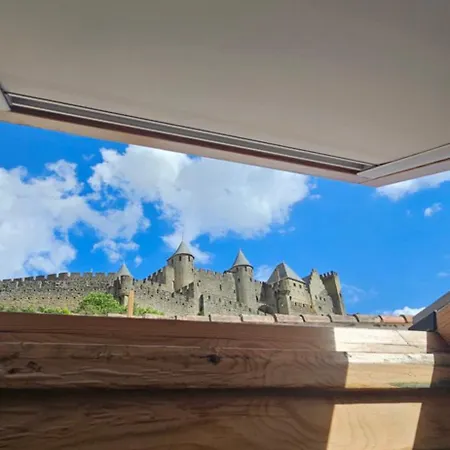 La Petite Vue, Paranthese Enchantee Sous La Cite Carcassonne
